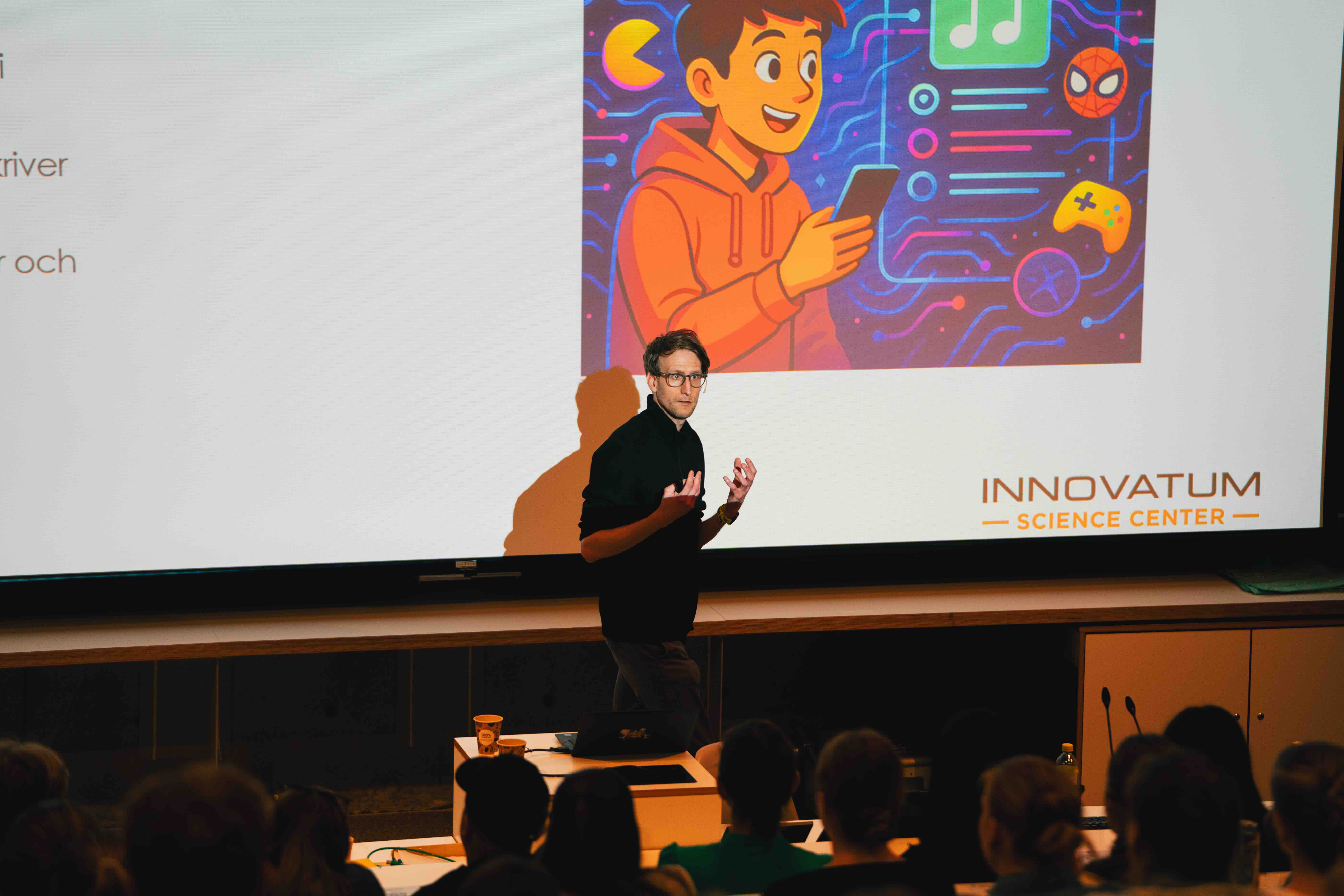 2025 06 05 AI+Forungdom 72Ppi 5