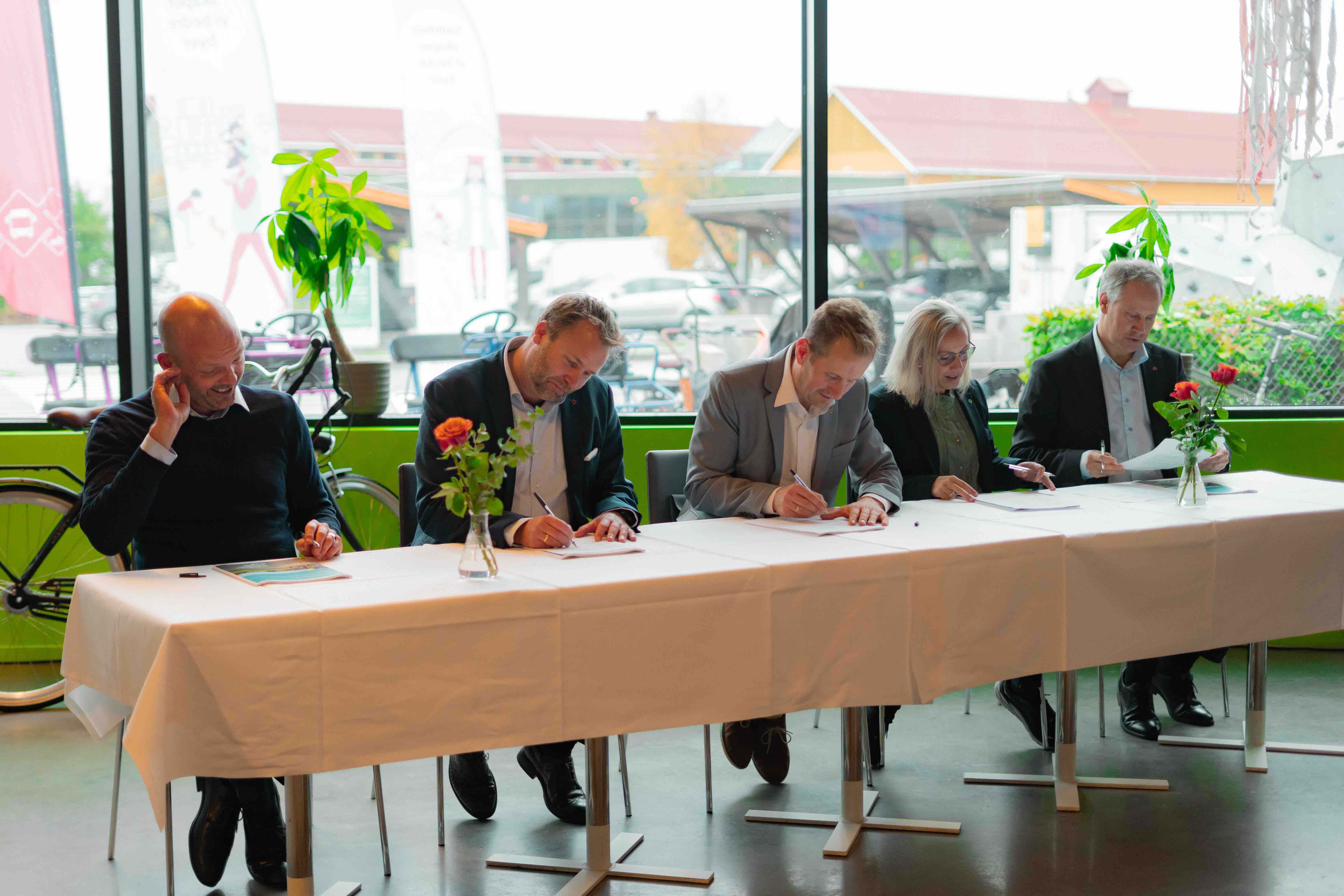 2024 10 09 Signering Byvekstavtale INSPIRIA 21